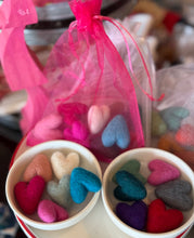 Load image into Gallery viewer, Wool Heart Decor - 6 hearts with organza bag or ceramic dish
