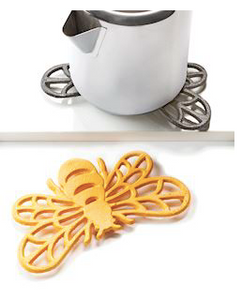 Bee Trivet